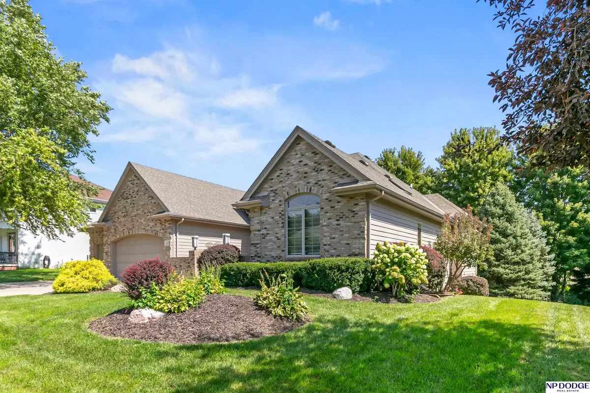 1219 S 195 Street, Omaha, NE 68130 - #1