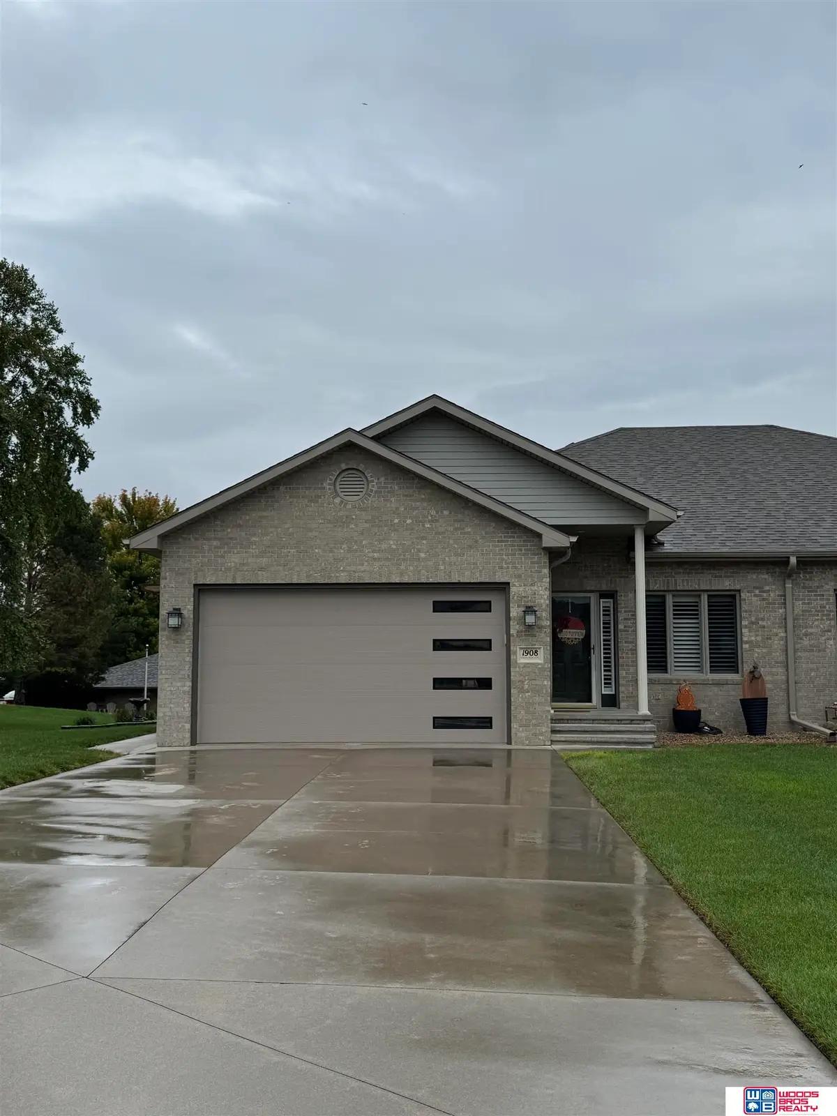 1908 Country Meadows Place, Beatrice, NE 68310 - #1