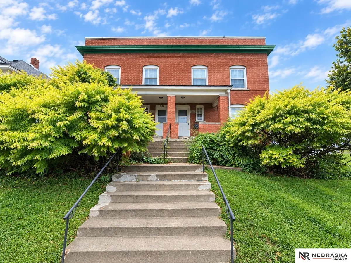 604 S 35th Street, Omaha, NE 68105 - #1