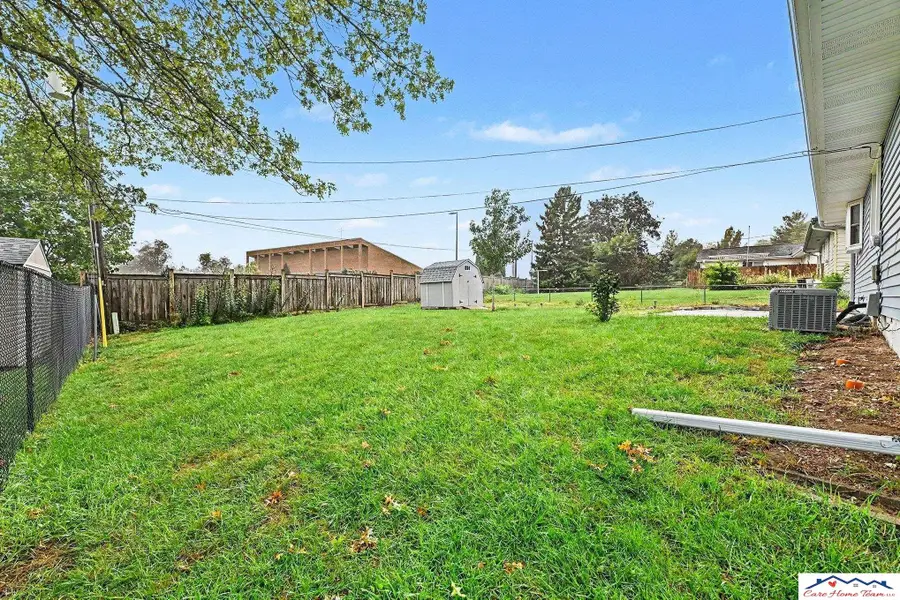 203 E 7th Street, Papillion, NE 68046 - #2
