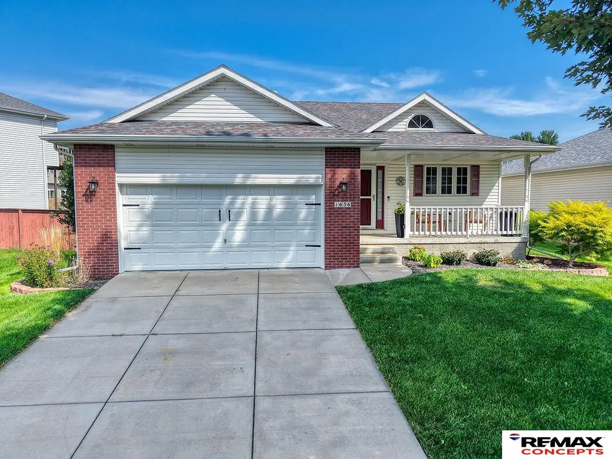 1636 Blackhawk Drive, Lincoln, NE 68521 - #1