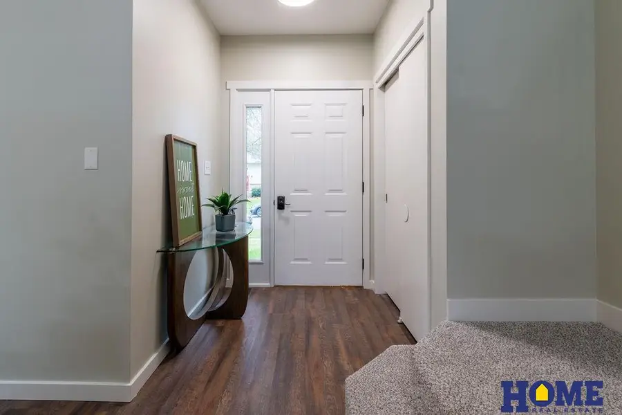 5425 S 78th Street, Lincoln, NE 68516 - #3