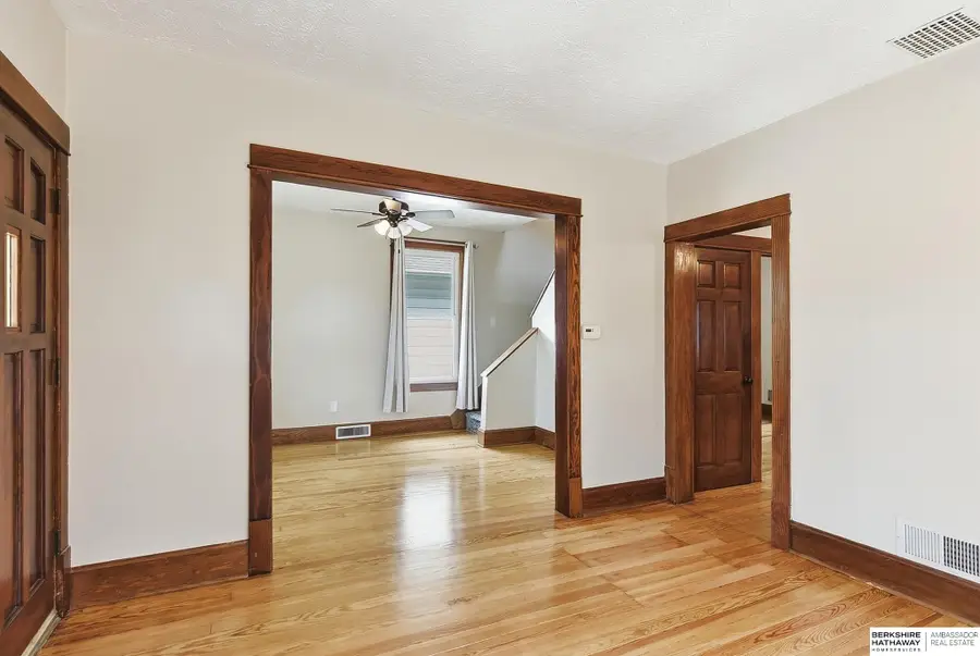 1829 N 49th Street, Omaha, NE 68104 - #2