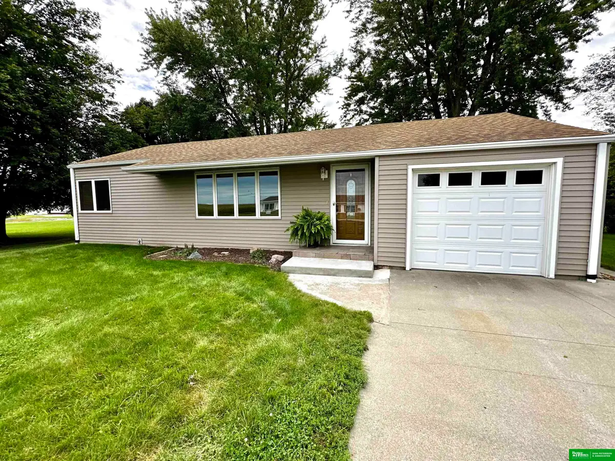 912 4th Street, Beemer, NE 68716 - #1