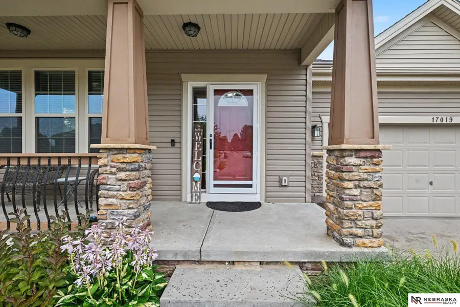 17019 Chandler Street, Omaha, NE 68136 - #3