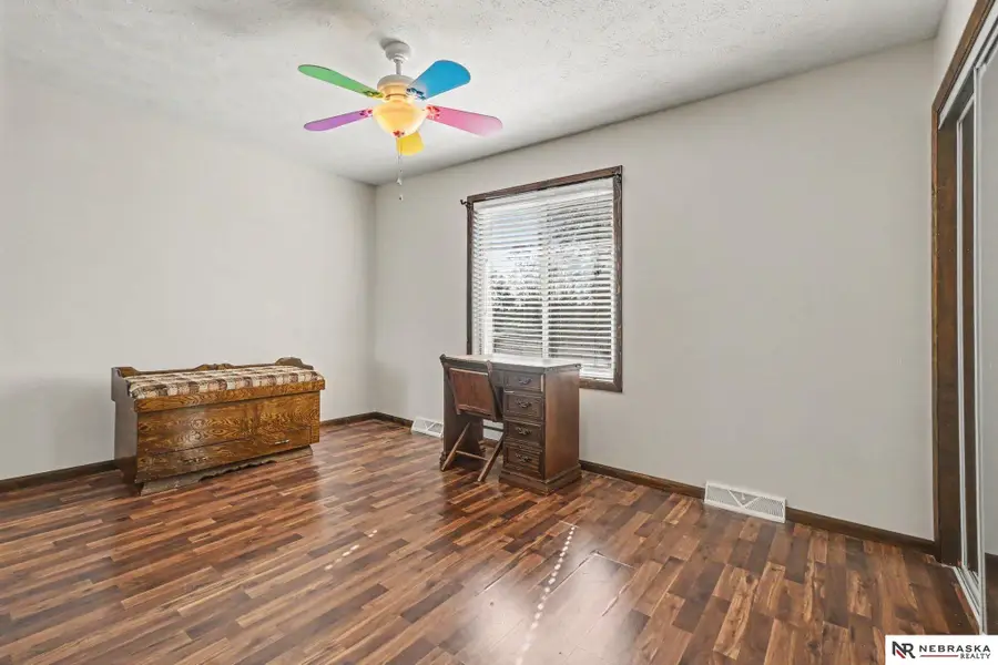 5204 Gertrude Street, Bellevue, NE 68157 - #2
