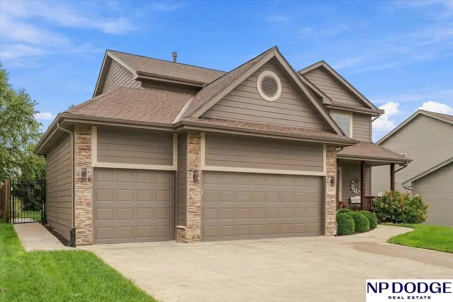 19353 G Street, Omaha, NE 68135 - #2