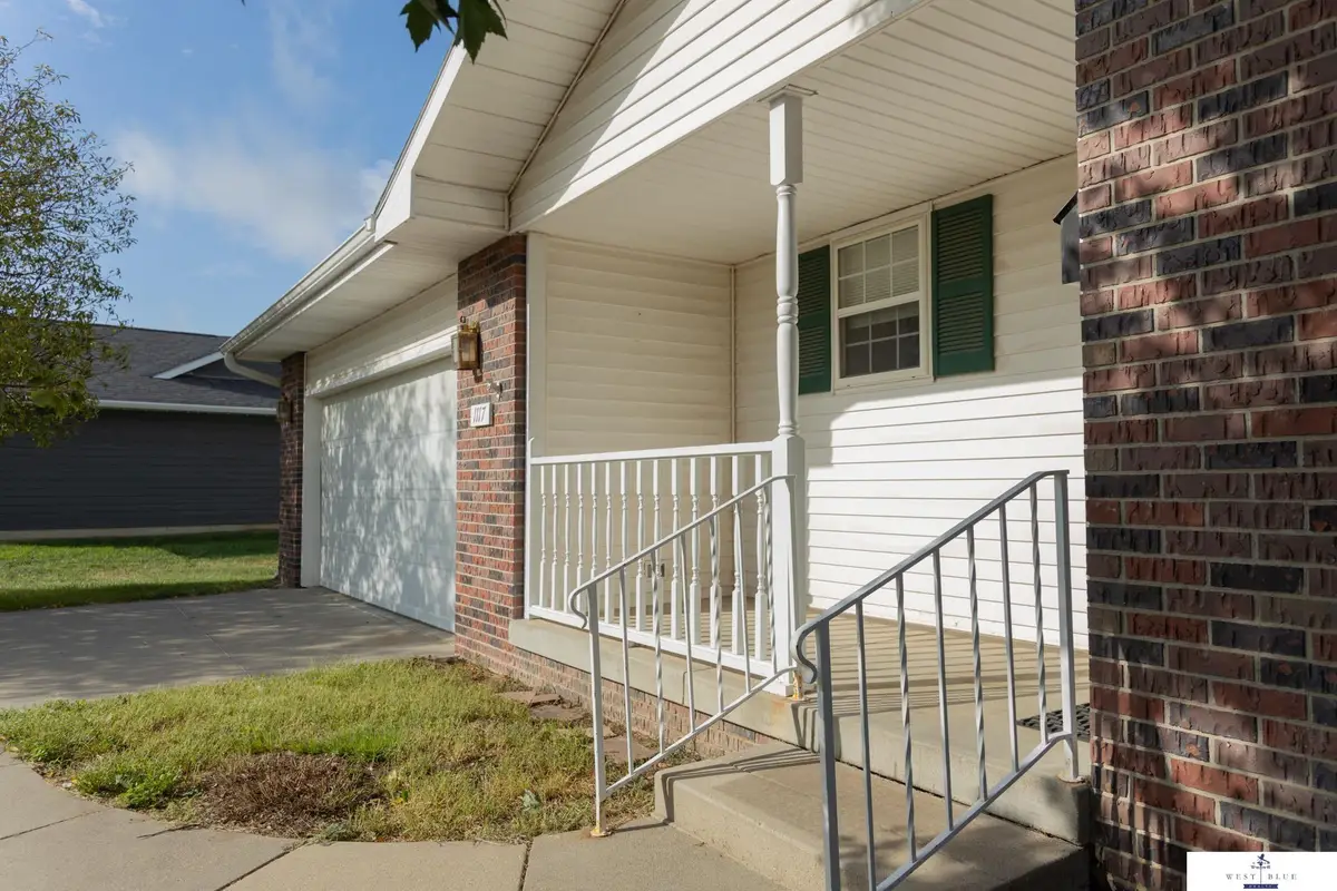 1117 N Wisconsin Avenue, York, NE 68467 - #1