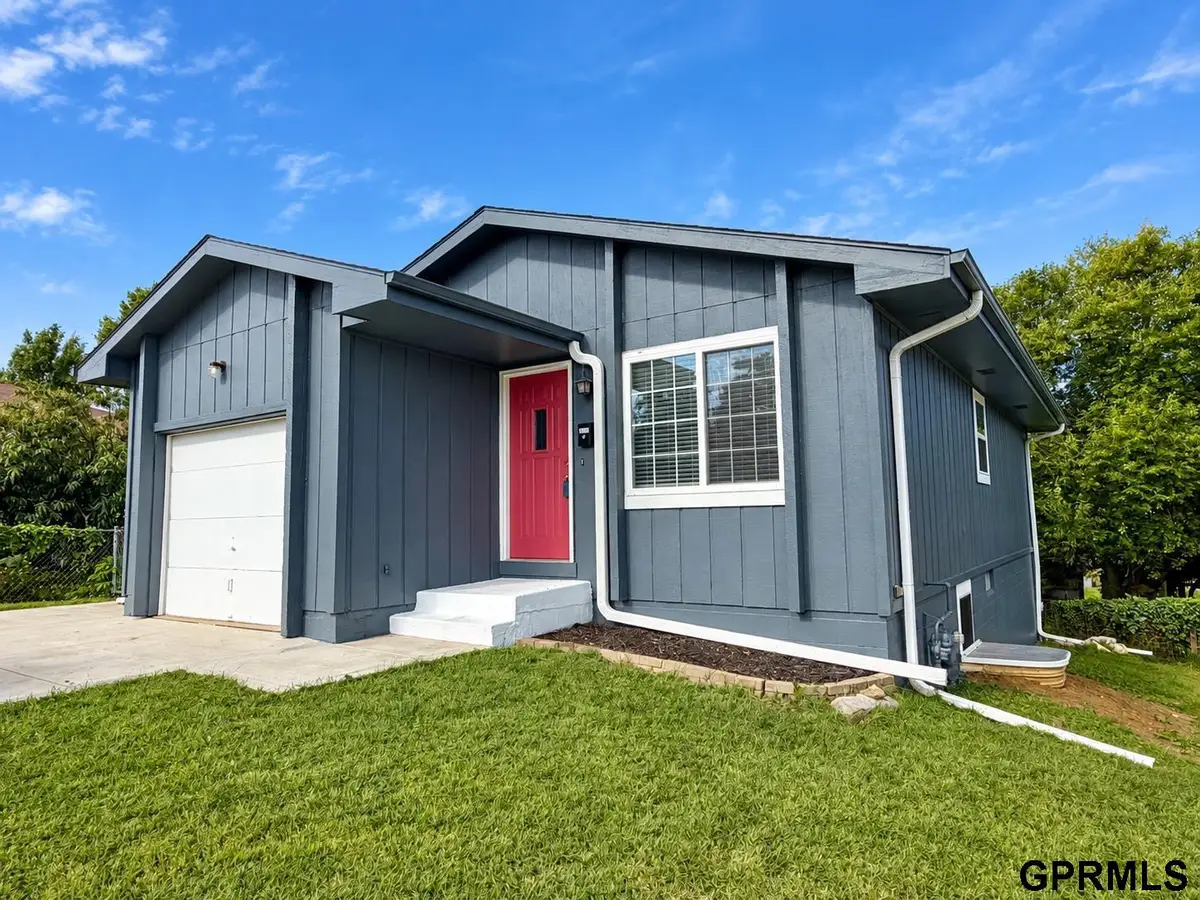 2232 S 42nd Street, Omaha, NE 68105 - #1