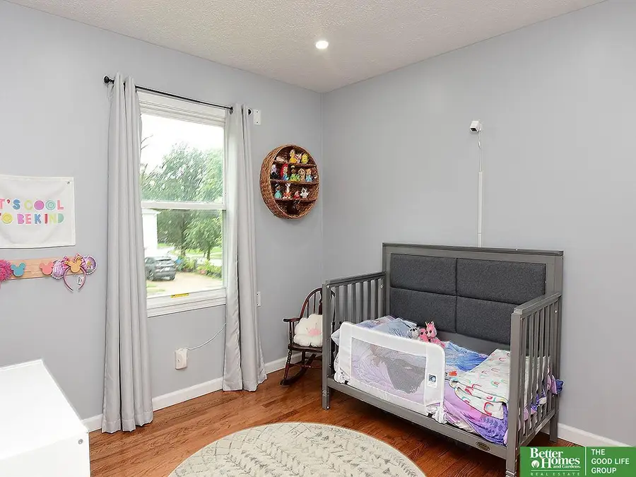 2206 Lillian Street, Bellevue, NE 68147 - #3