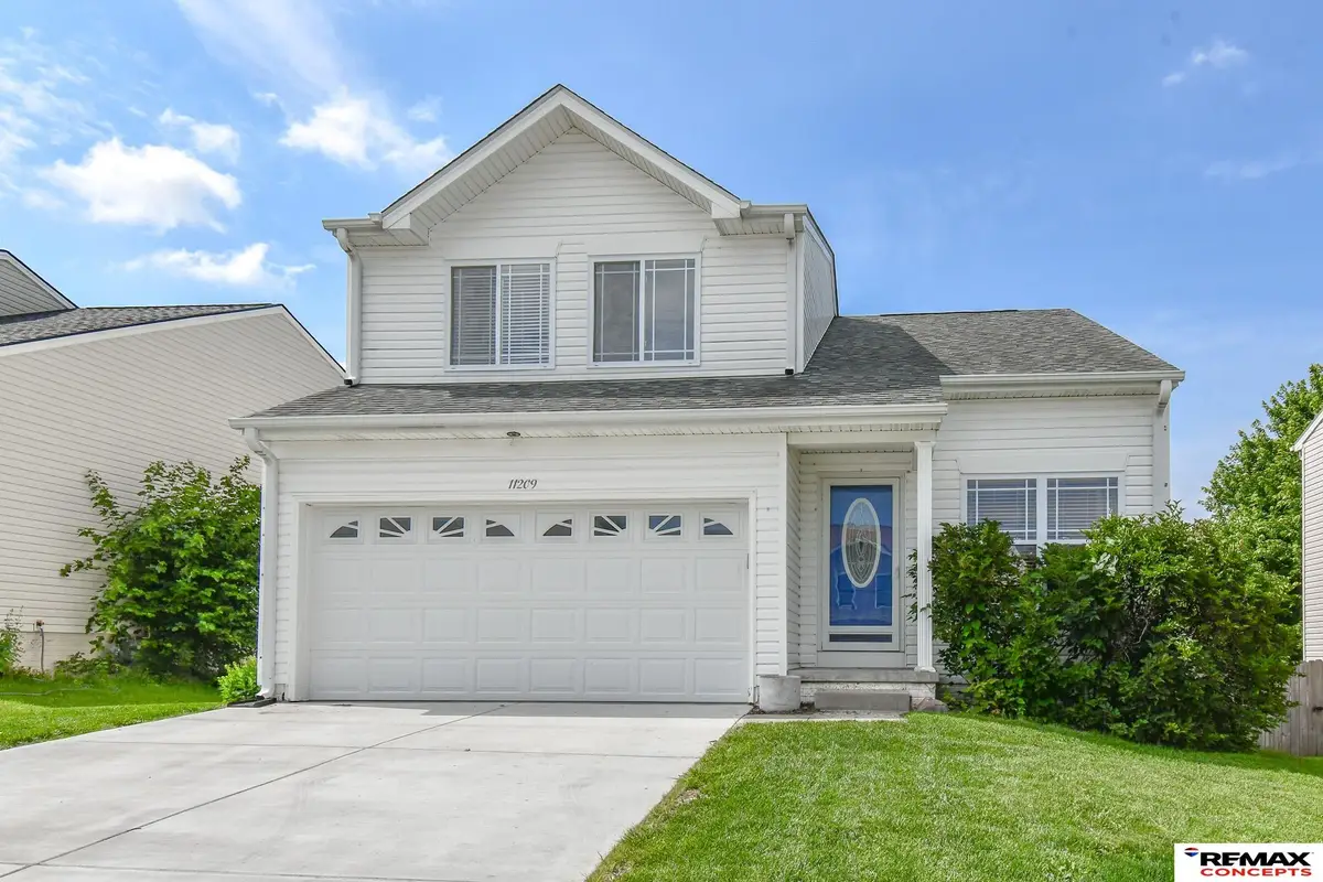 11209 Black Street, Omaha, NE 68142 - #1