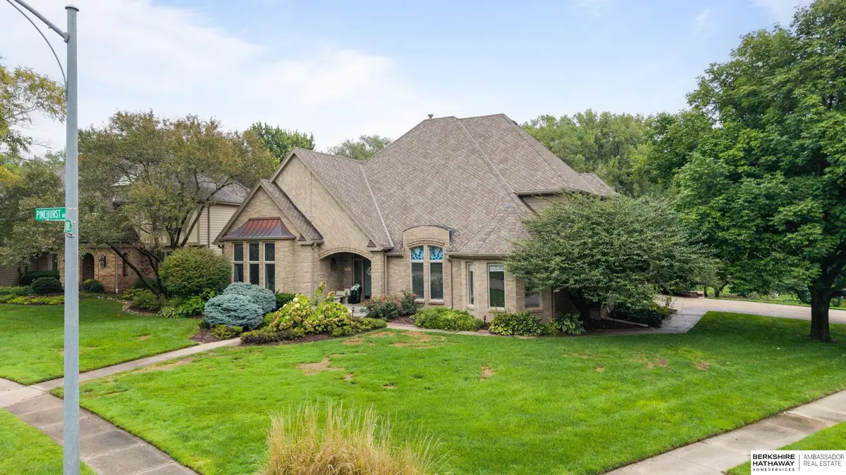 21506 Pinehurst Avenue, Elkhorn, NE 68022 - #1