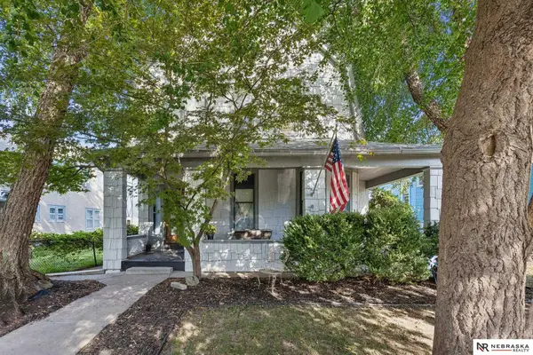 1019 S 30th Avenue, Omaha, NE 68105