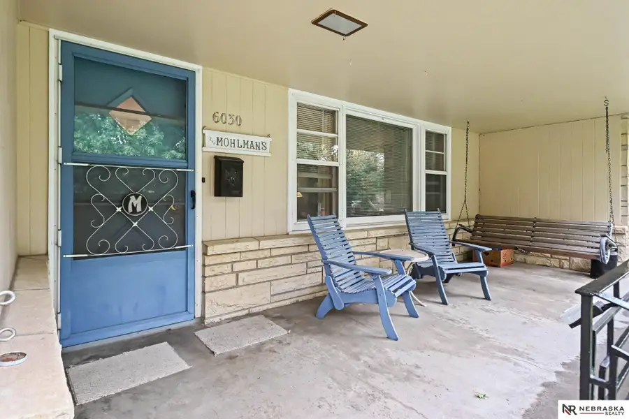 6030 Cullen Drive, Lincoln, NE 68506 - #2