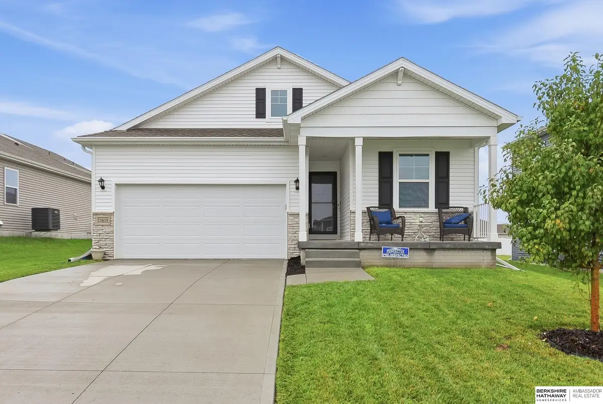 11615 Port Royal Drive, Papillion, NE 68046 - #1