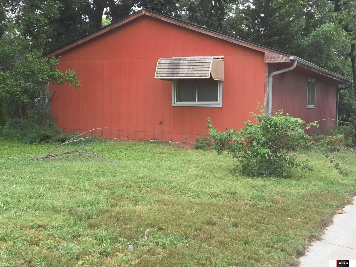 3009 Potter Street, Lincoln, NE 68503 - #1
