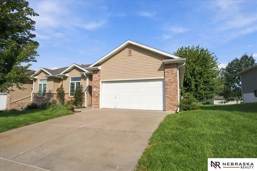 5941 N 92nd Avenue, Omaha, NE 68134 - #2