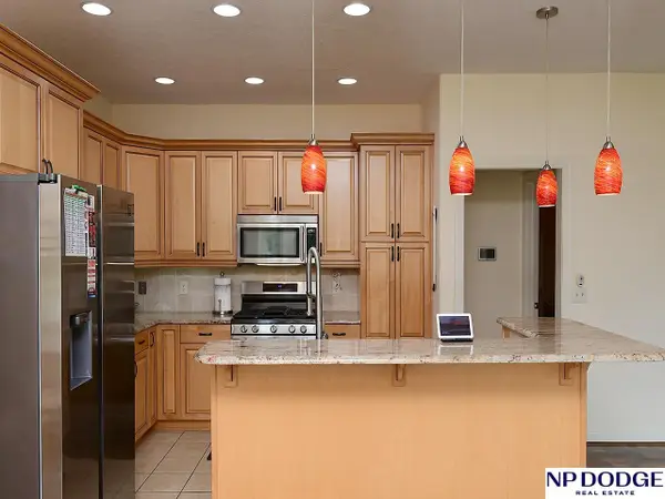 12259 Ida Plaza, Omaha, NE 68142