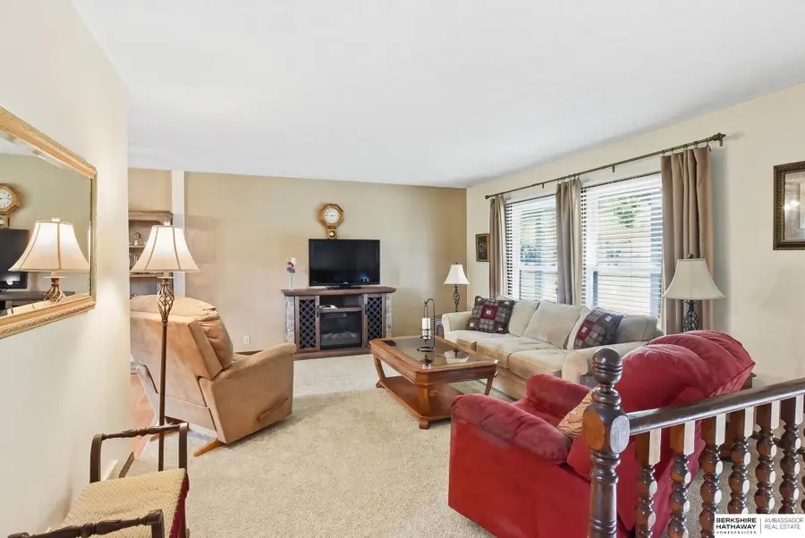 3818 N 95th Street, Omaha, NE 68134 - #2