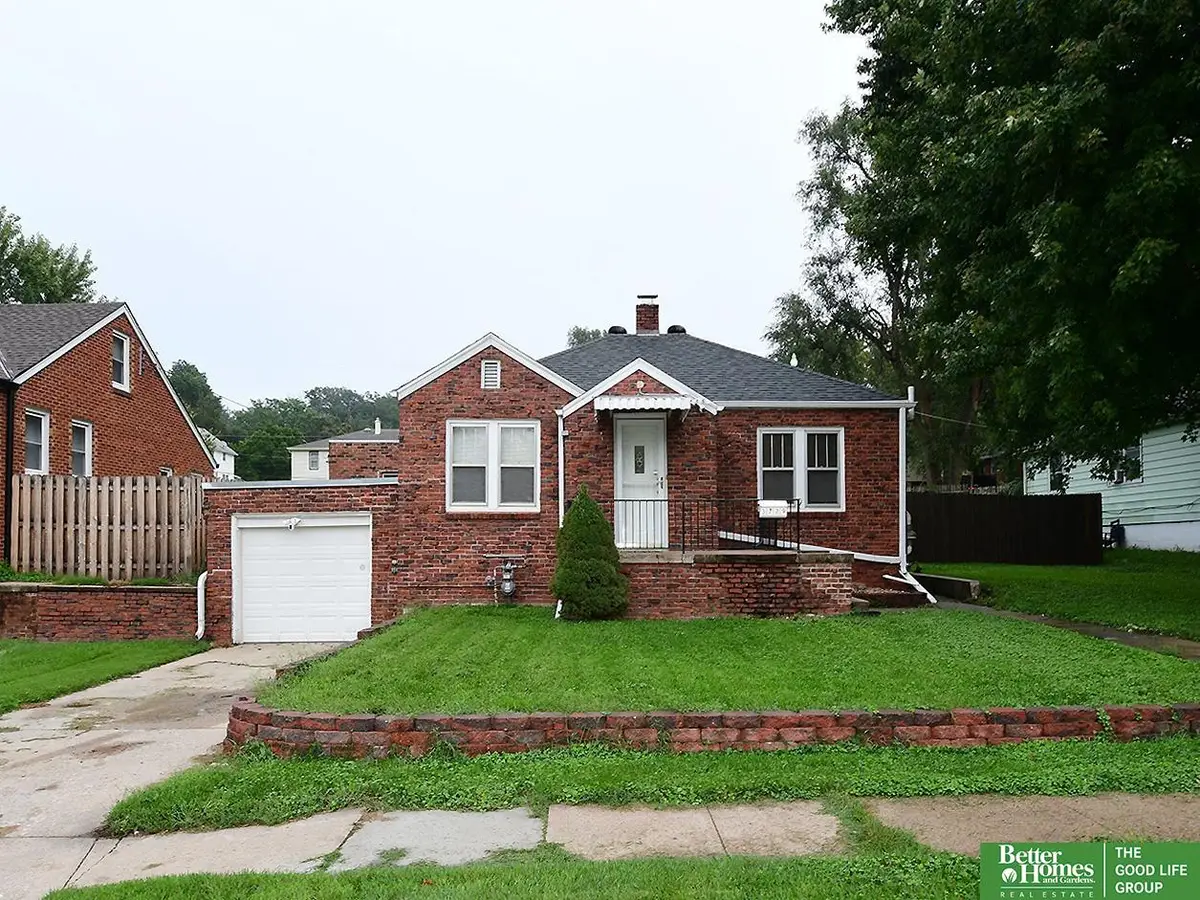 3729 N 56th Street, Omaha, NE 68104 - #1