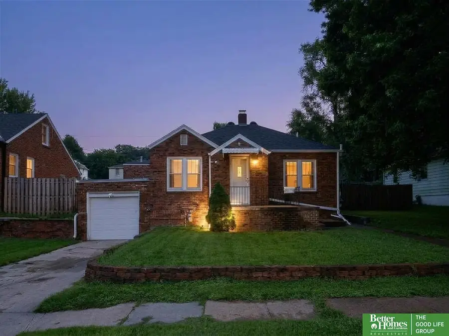 3729 N 56th Street, Omaha, NE 68104 - #3
