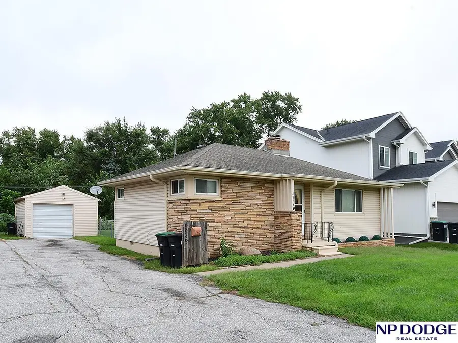 6826 Pacific Street, Omaha, NE 68106 - #3