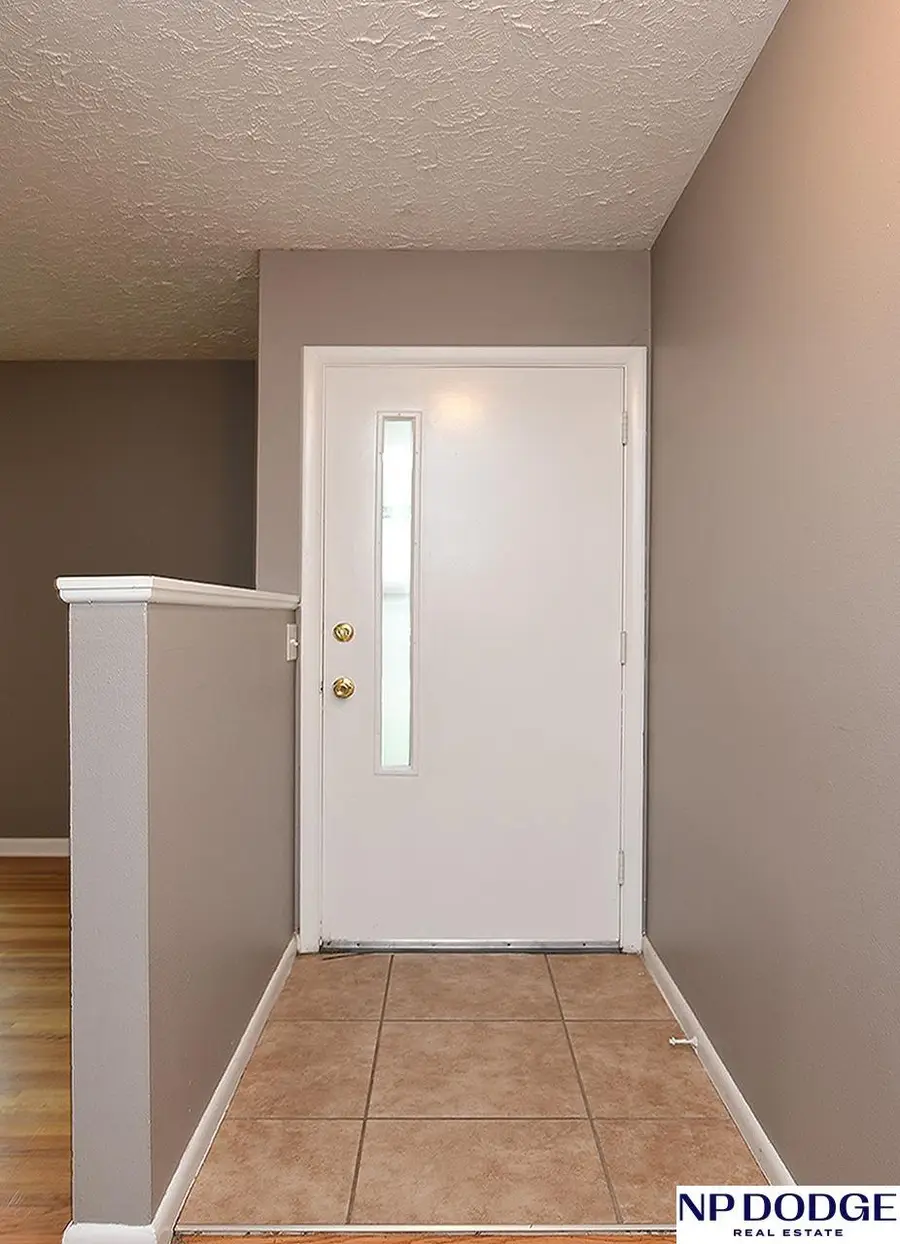 6830 Pacific Street, Omaha, NE 68106 - #3
