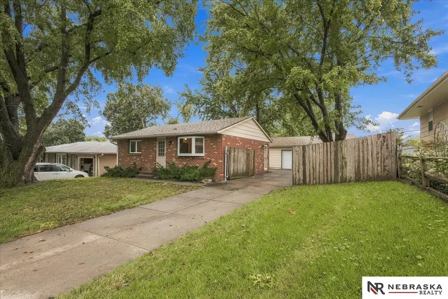 1541 Fairfield Street, Lincoln, NE 68521 - #3