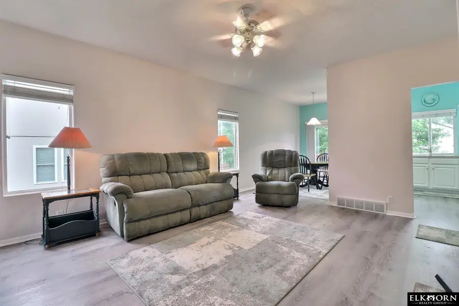 5113 N 145th Street, Omaha, NE 68116 - #3