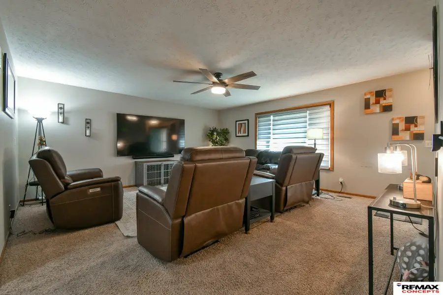 5214 English Drive, Lincoln, NE 68516 - #3