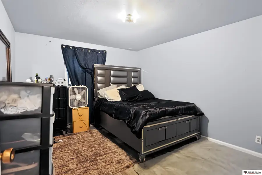 6918 S 39th Street, Bellevue, NE 68147 - #2