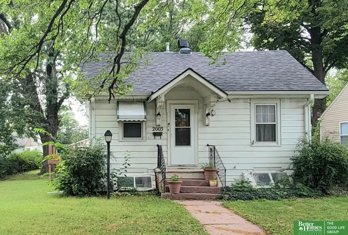 2003 N Grant Avenue, York, NE 68467 - #1