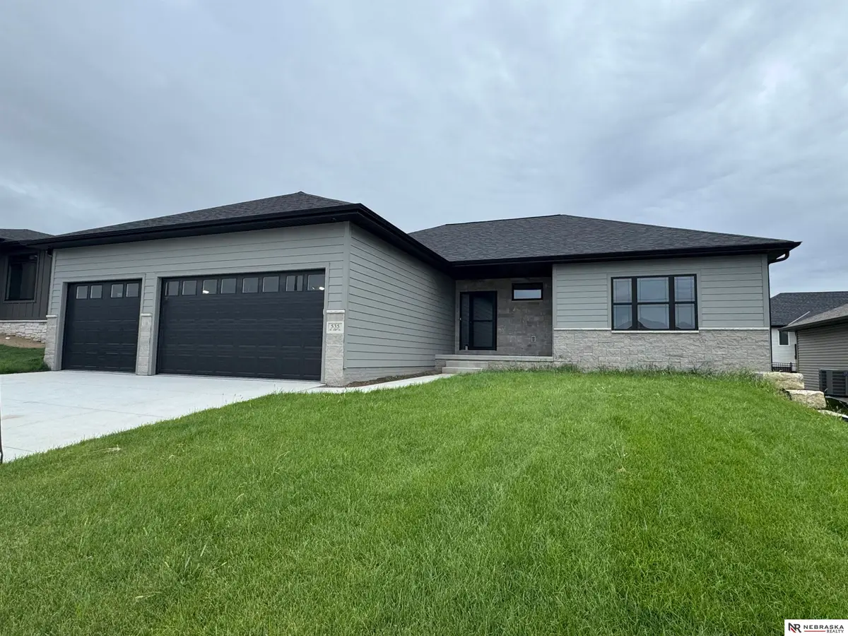 535 N 108th Street, Lincoln, NE 68527 - #1