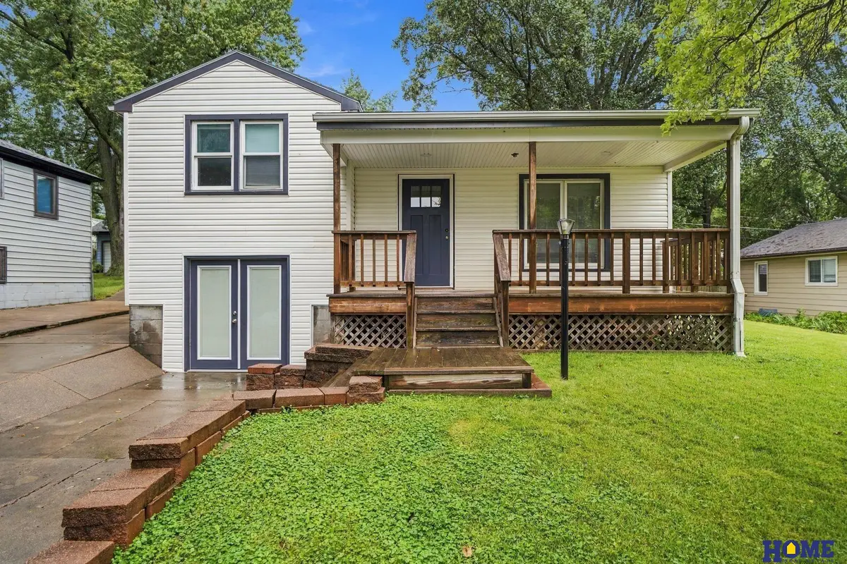 225 S 46th Street, Lincoln, NE 68510 - #1
