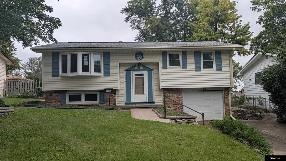 9134 Taylor Street, Omaha, NE 68134 - #1