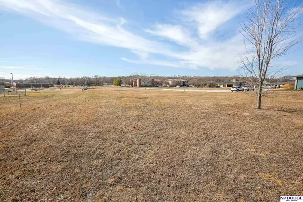 2310 Landing Lane, Blair, NE 68008