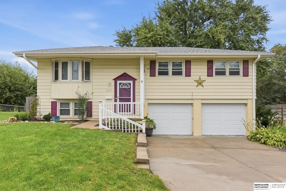 4906 S 91st Street, Omaha, NE 68127 - #1