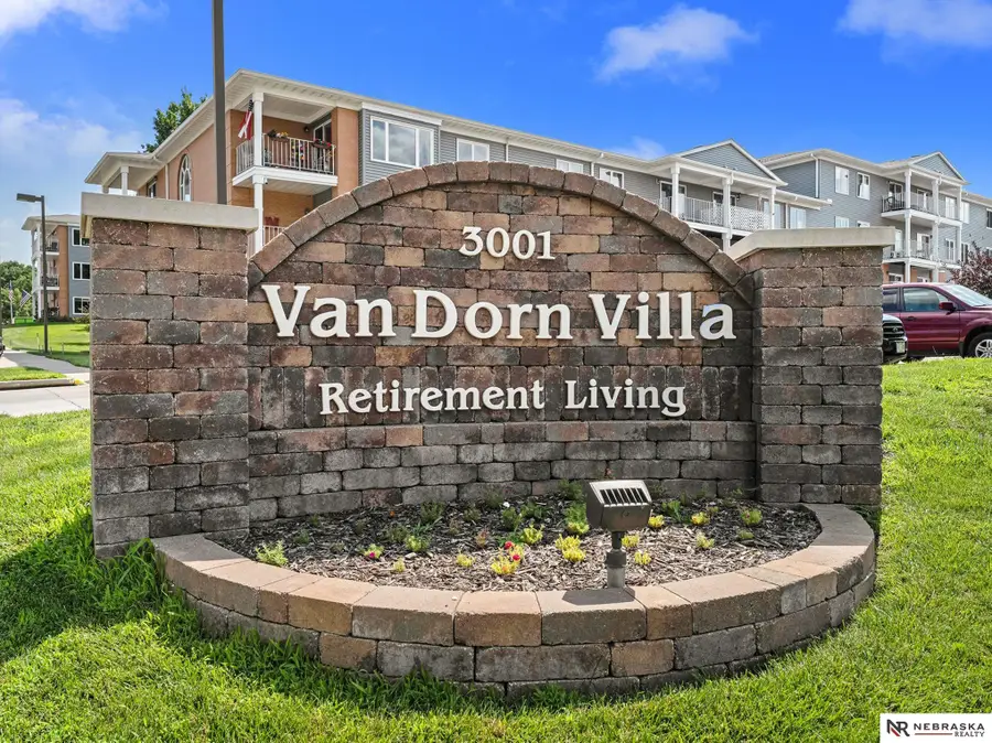 3001 S 51st Street Court #372, Lincoln, NE 68506 - #3