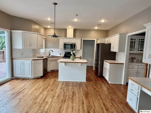 4416 S 174th Avenue, Omaha, NE 68135