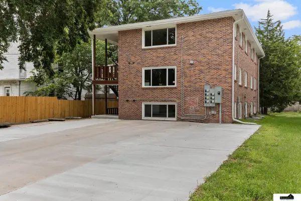 520 S 27 Street, Lincoln, NE 68510