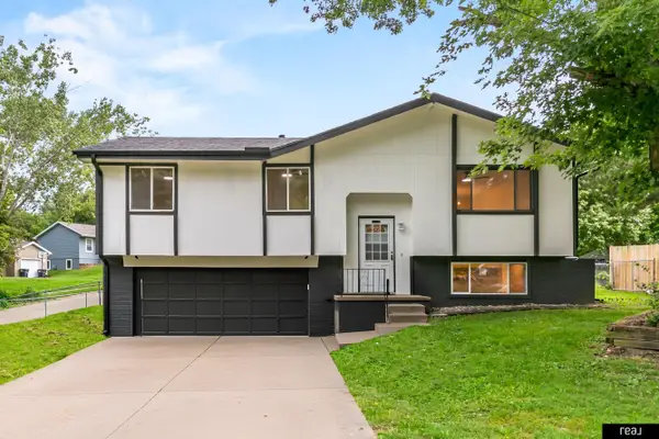 7175 N 51st Street, Omaha, NE 68152