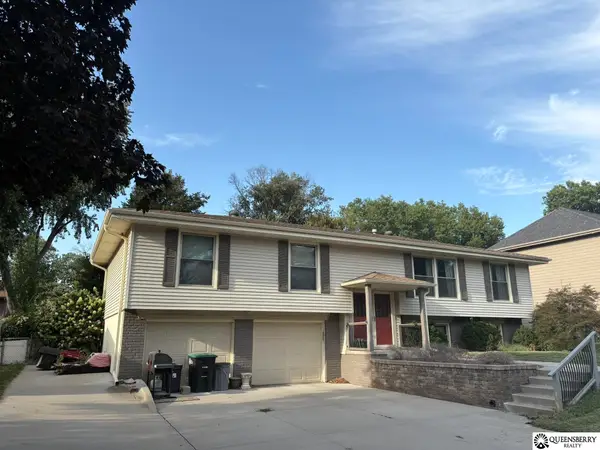 13568 Cedar Street, Omaha, NE 68144