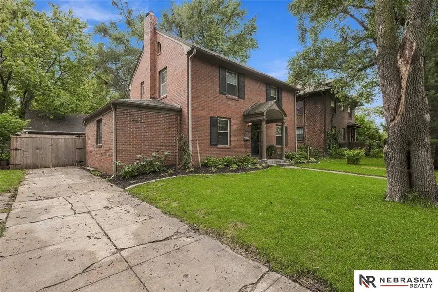 3315 M Street, Lincoln, NE 68510 - #2