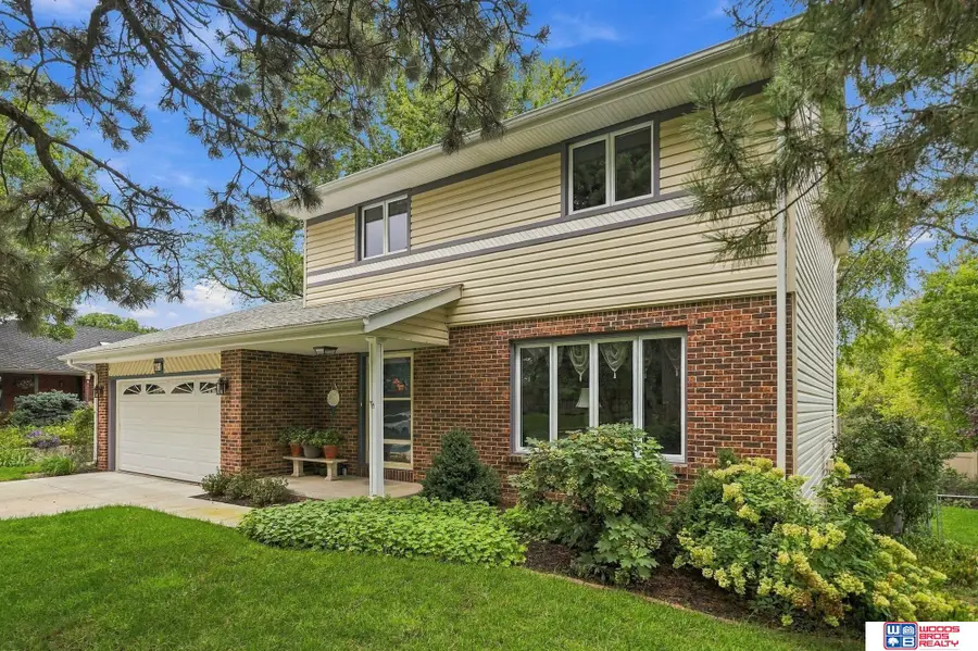 6621 Park Crest Court, Lincoln, NE 68506 - #3