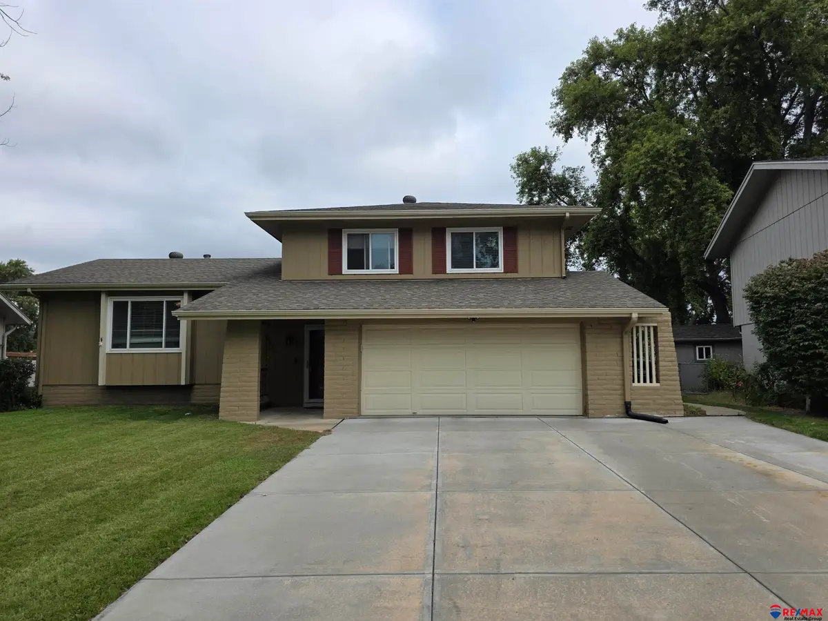 10308 P Street, Omaha, NE 68127 - #1