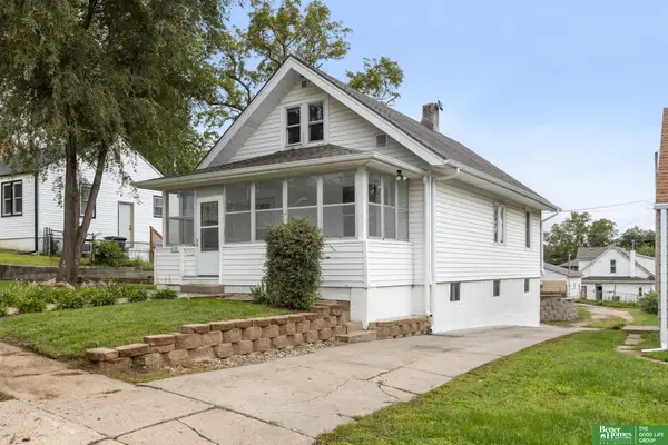 4537 Charles Street, Omaha, NE 68132