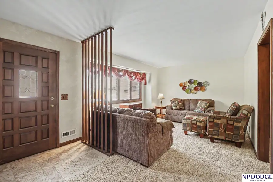 6804 S 48th Street, Omaha, NE 68117 - #3