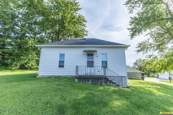 719 12th Corso, Nebraska City, NE 68410