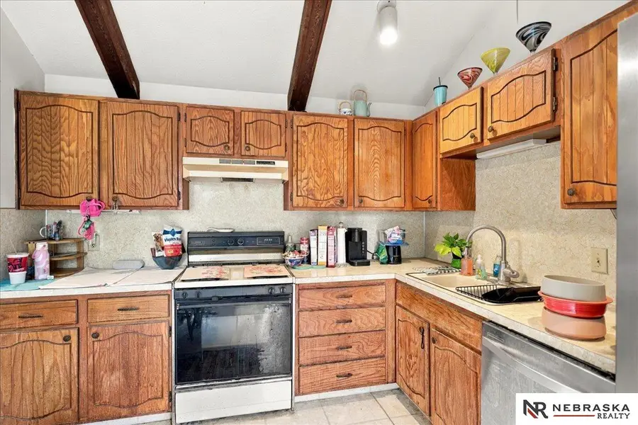 11576 Rambleridge Road, Omaha, NE 68164 - #2