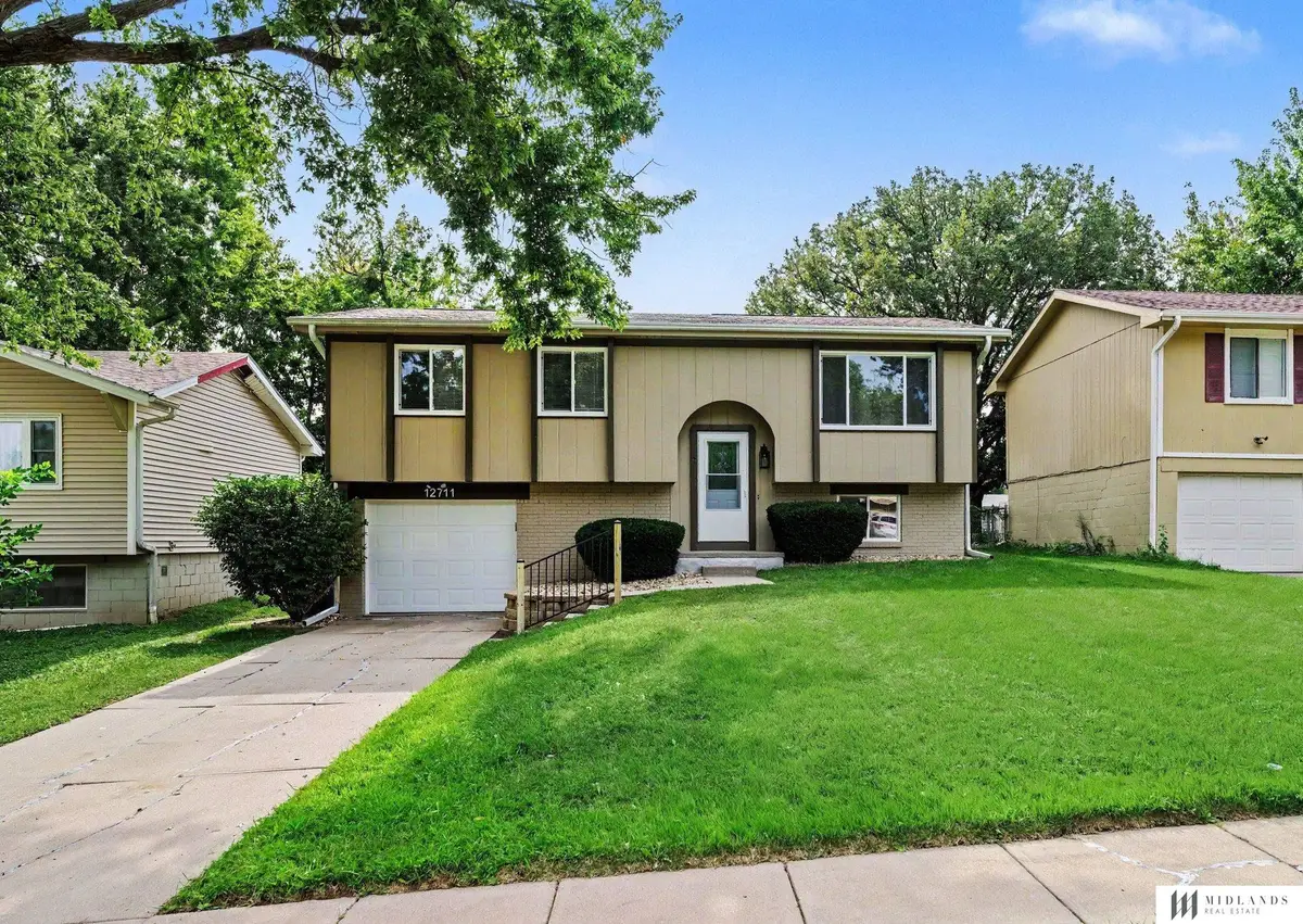 12711 Larimore Avenue, Omaha, NE 68164 - #1